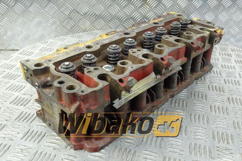 Cylinder head Deutz BF4L1011 4609R - Culasse pour Engins de chantier: photos 1 Cylinder head Deutz BF4L1011 4609R - Culasse pour Engins de chantier: photos 1