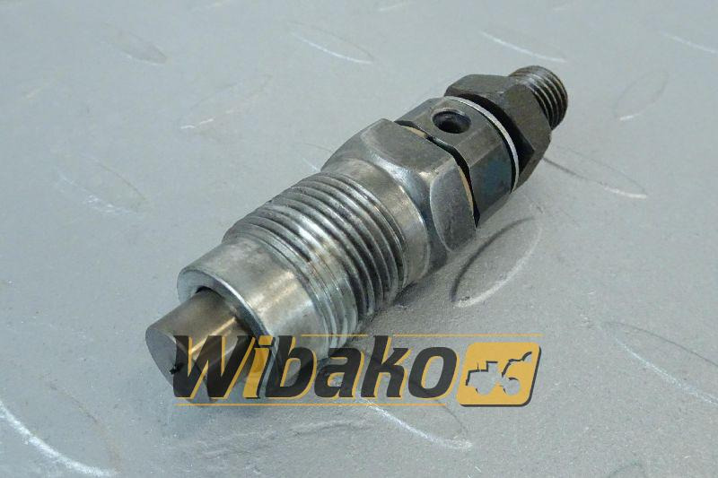 Injector for engine Kubota V2403 16454-53900 - Injecteur pour Engins de chantier: photos 1 Injector for engine Kubota V2403 16454-53900 - Injecteur pour Engins de chantier: photos 1