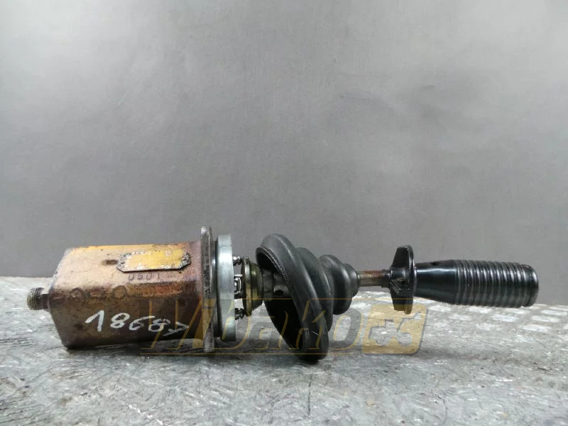 Liebherr VG7 4/4 TLU 04 9270501 103 - Valve hydraulique pour Engins de chantier: photos 1 Liebherr VG7 4/4 TLU 04 9270501 103 - Valve hydraulique pour Engins de chantier: photos 1