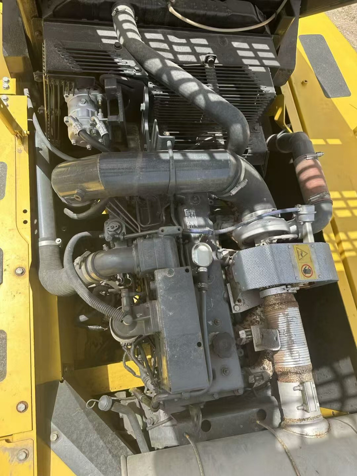 Pelle sur chenille KOMATSU 350: photos 14