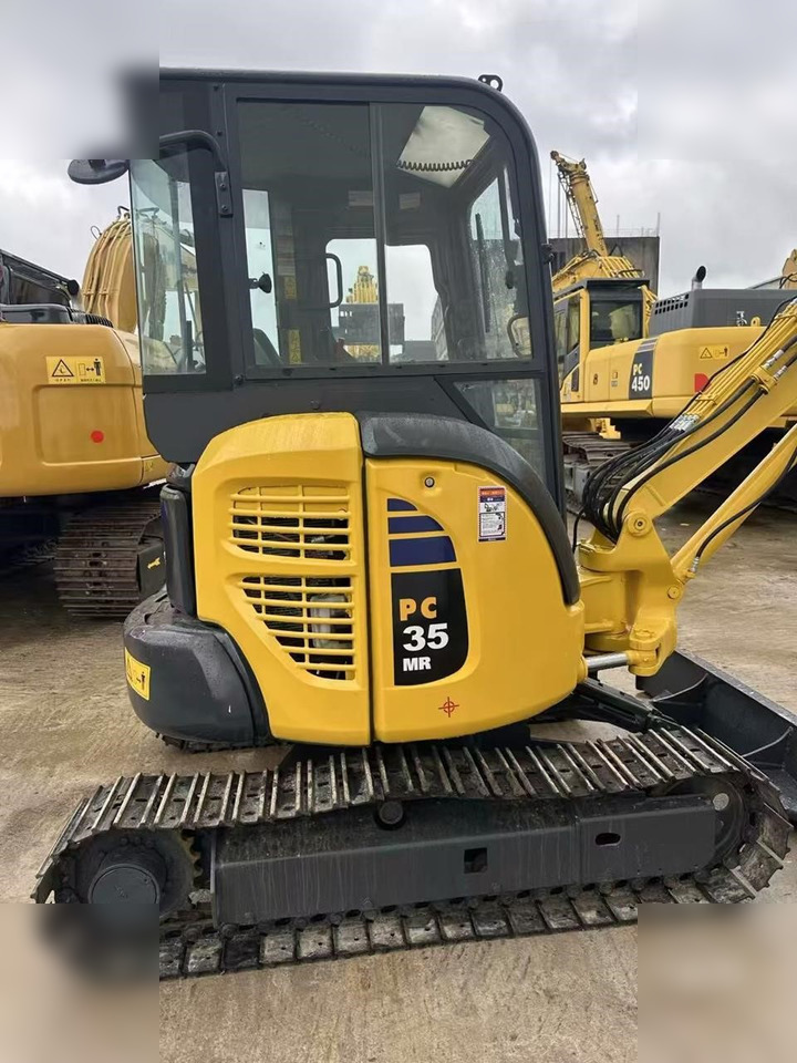 KOMATSU PC35MR - Mini pelle: photos 5 KOMATSU PC35MR - Mini pelle: photos 5