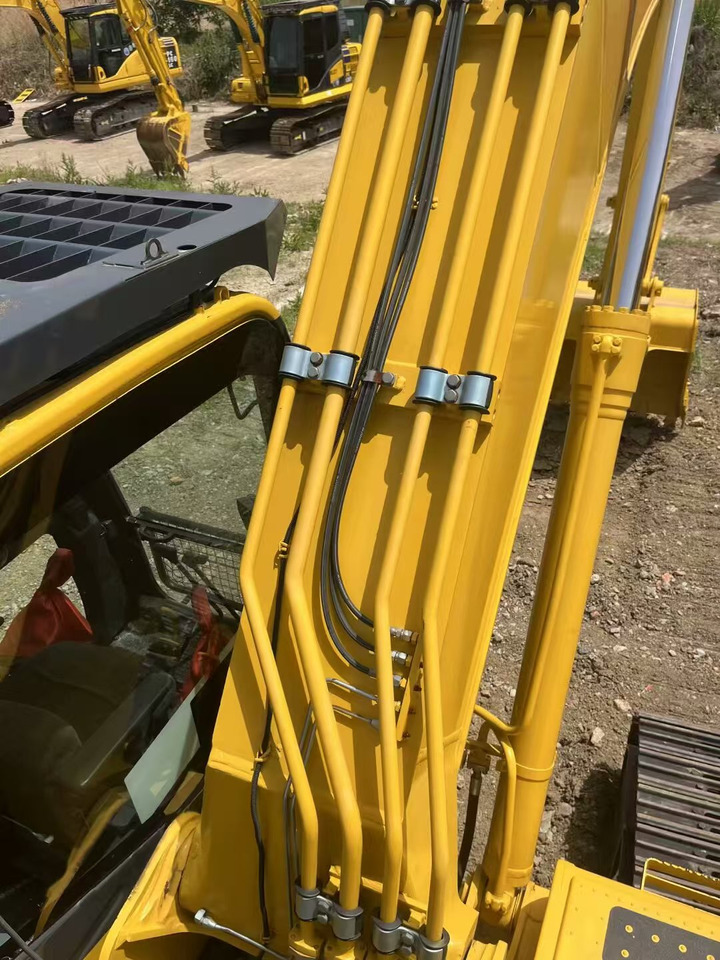 Pelle sur chenille KOMATSU pc200: photos 7