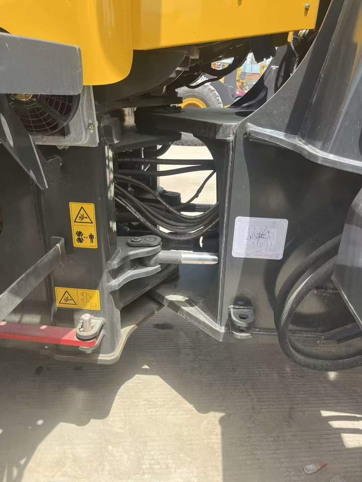Chargeuse sur pneus SDLG 958F: photos 11