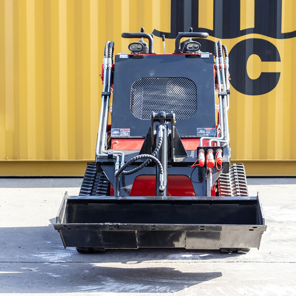 JTSL320 Skid Steer Loader - Chargeuse compacte sur chenilles: photos 4 JTSL320 Skid Steer Loader - Chargeuse compacte sur chenilles: photos 4