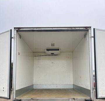 IVECO 75E16 CASSONE ISOTERMICO DUE CAMERE 2019 - Camion frigorifique: photos 2 IVECO 75E16 CASSONE ISOTERMICO DUE CAMERE 2019 - Camion frigorifique: photos 2