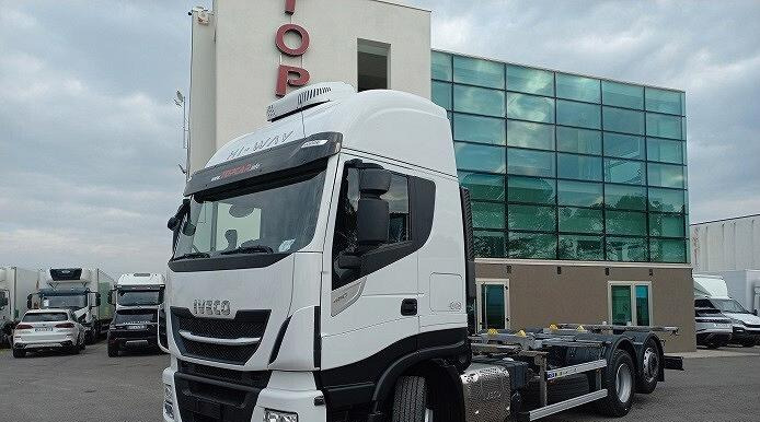 IVECO STRALIS AS260S48 A TELAIO FULL PNEUMATIC - Camion porte-conteneur/ Caisse mobile: photos 1 IVECO STRALIS AS260S48 A TELAIO FULL PNEUMATIC - Camion porte-conteneur/ Caisse mobile: photos 1