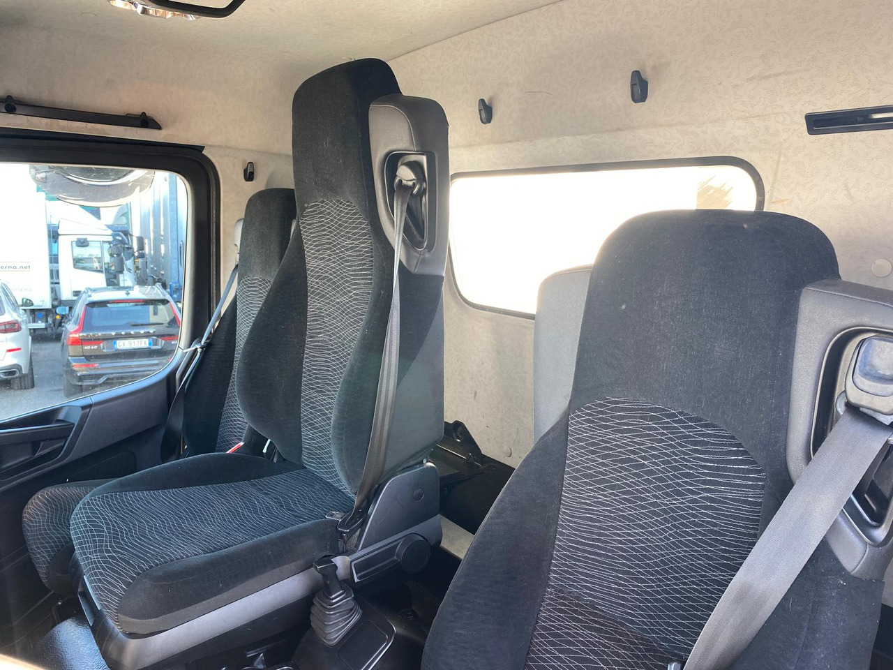 Châssis cabine MERCEDES-BENZ AROCS 32.43: photos 9