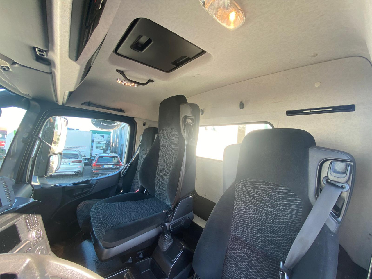 Châssis cabine MERCEDES-BENZ AROCS 32.43: photos 7
