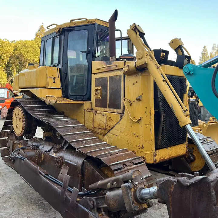 Good Condition D6h Mini Bulldozer New Crawler Bulldozer with Parts Price Bulldozers - Bulldozer: photos 1 Good Condition D6h Mini Bulldozer New Crawler Bulldozer with Parts Price Bulldozers - Bulldozer: photos 1