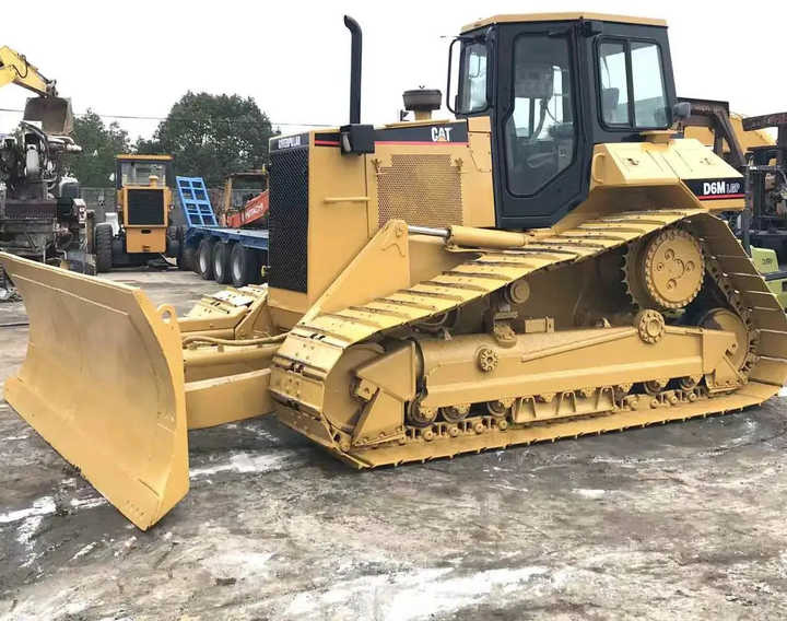 Good Condition D6m Mini Bulldozer New Crawler Bulldozer with Parts Price Bulldozers - Bulldozer: photos 4 Good Condition D6m Mini Bulldozer New Crawler Bulldozer with Parts Price Bulldozers - Bulldozer: photos 4