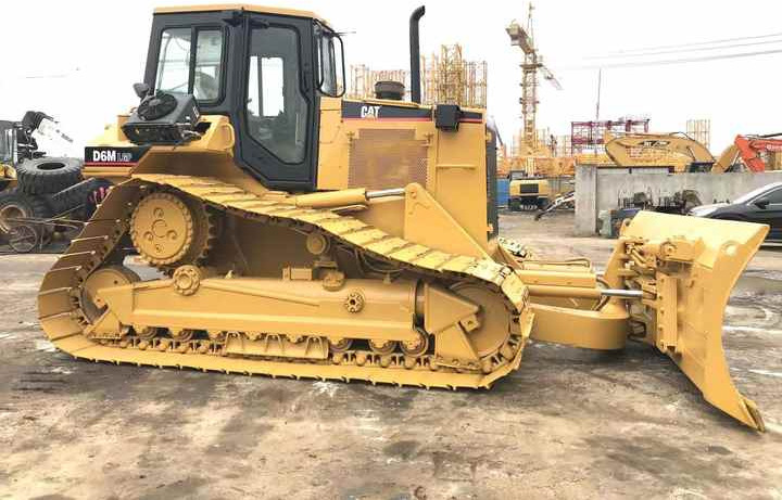 Good Condition D6m Mini Bulldozer New Crawler Bulldozer with Parts Price Bulldozers - Bulldozer: photos 5 Good Condition D6m Mini Bulldozer New Crawler Bulldozer with Parts Price Bulldozers - Bulldozer: photos 5
