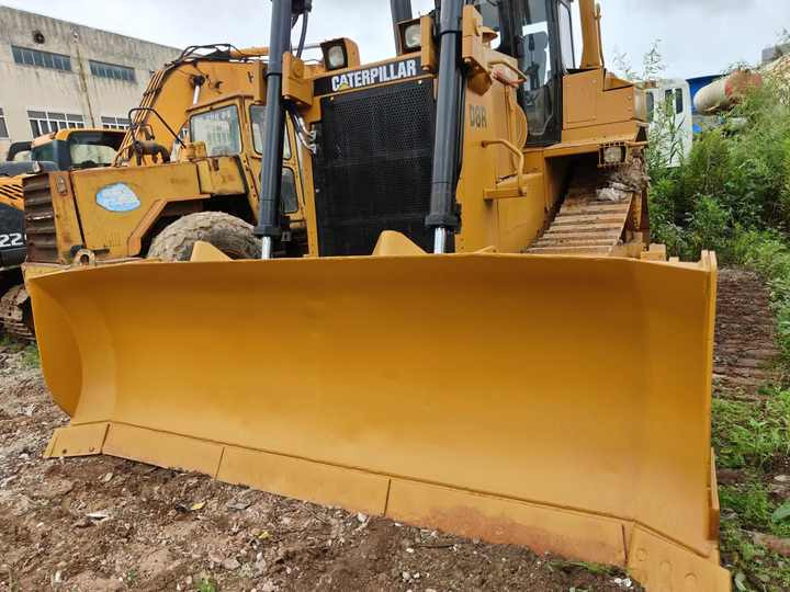 Good Condition D8r Mini Bulldozer New Crawler Bulldozer with Parts Price Bulldozers - Bulldozer: photos 3 Good Condition D8r Mini Bulldozer New Crawler Bulldozer with Parts Price Bulldozers - Bulldozer: photos 3