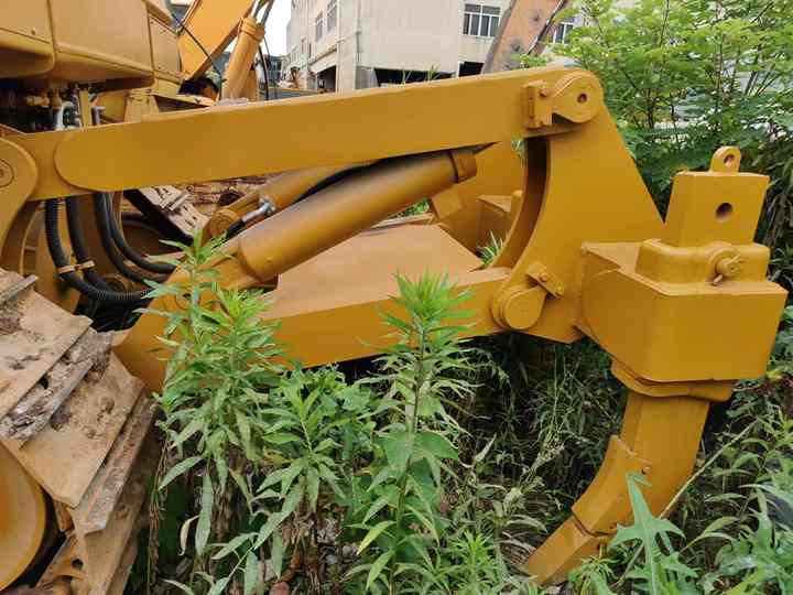 Good Condition D8r Mini Bulldozer New Crawler Bulldozer with Parts Price Bulldozers - Bulldozer: photos 5 Good Condition D8r Mini Bulldozer New Crawler Bulldozer with Parts Price Bulldozers - Bulldozer: photos 5