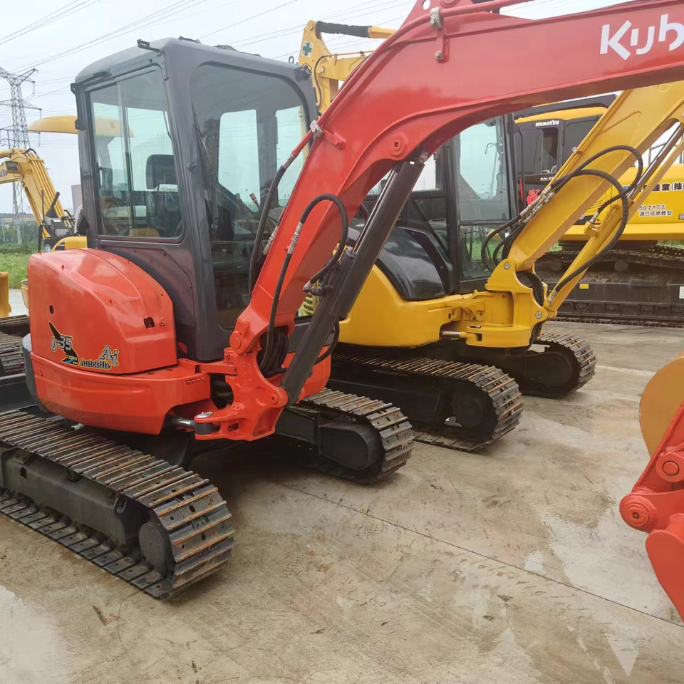 KUBOTA U35 - Mini pelle: photos 2 KUBOTA U35 - Mini pelle: photos 2