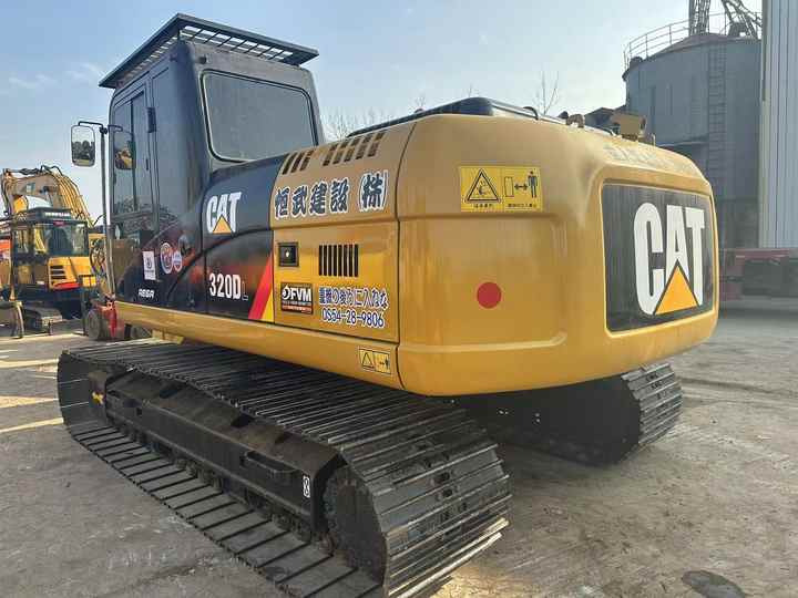 Original Made Used Cat 320D Crawler Caterpillar Excavator Hydraulic Machine Caterpillar Digger Cat 320d Used Excavators - Pelle sur chenille: photos 2 Original Made Used Cat 320D Crawler Caterpillar Excavator Hydraulic Machine Caterpillar Digger Cat 320d Used Excavators - Pelle sur chenille: photos 2
