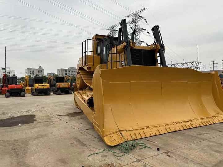 USED ORIGINAL CAT D10r Large Bulldozer for Sale Spot Cat D10 Bulldozer Cat D5 D6 D7 D10 Bulldozer in China - Bulldozer: photos 3 USED ORIGINAL CAT D10r Large Bulldozer for Sale Spot Cat D10 Bulldozer Cat D5 D6 D7 D10 Bulldozer in China - Bulldozer: photos 3