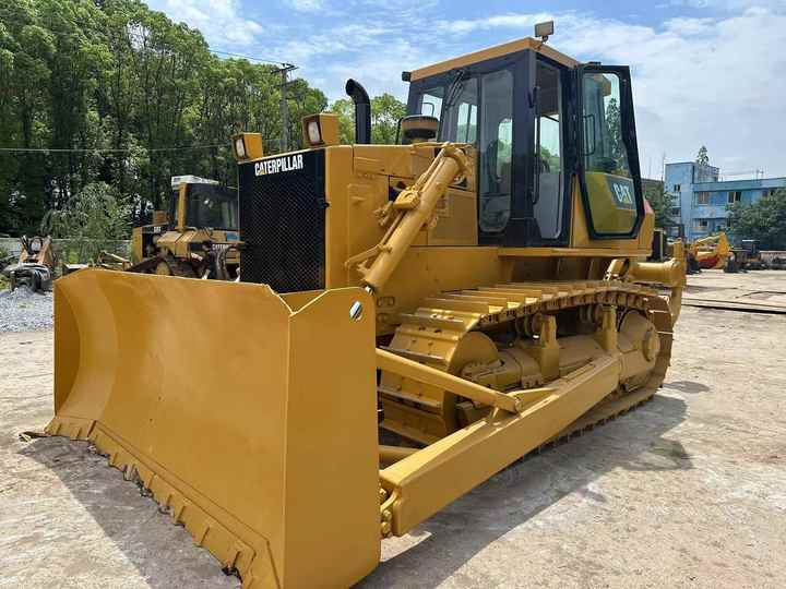 Used Cat D7g-2 Bulldozer on Hot Sale Used Bulldozer D6 D7g D7h D8r - Bulldozer: photos 3 Used Cat D7g-2 Bulldozer on Hot Sale Used Bulldozer D6 D7g D7h D8r - Bulldozer: photos 3