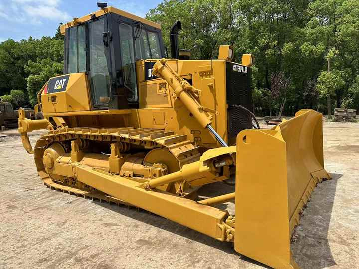 Used Cat D7g-2 Bulldozer on Hot Sale Used Bulldozer D6 D7g D7h D8r - Bulldozer: photos 2 Used Cat D7g-2 Bulldozer on Hot Sale Used Bulldozer D6 D7g D7h D8r - Bulldozer: photos 2