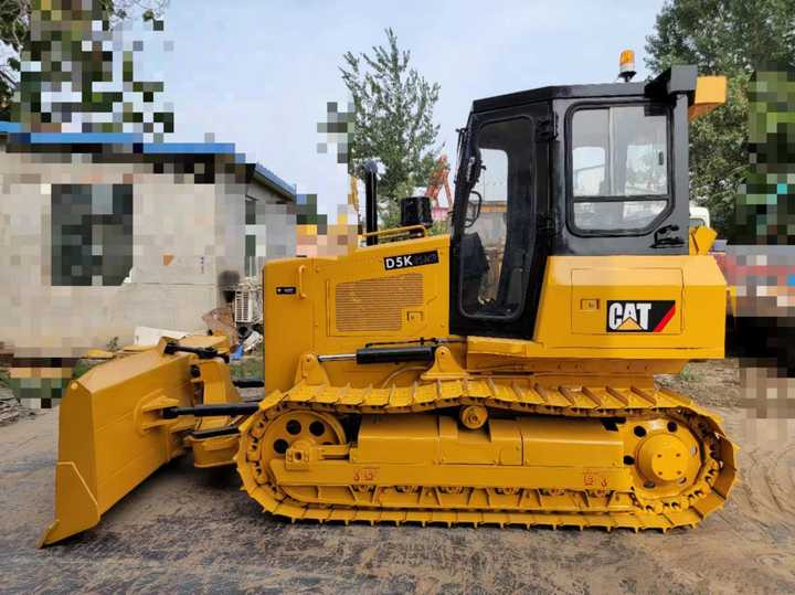 Used Caterpillar Bulldozer Used CatD5K Bulldozer Very Good Condition for Sale - Bulldozer: photos 5 Used Caterpillar Bulldozer Used CatD5K Bulldozer Very Good Condition for Sale - Bulldozer: photos 5