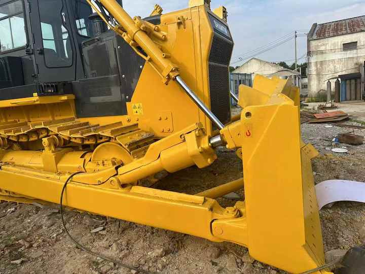 Used China Brand Shantui Sd32 Bulldozer in Stock High Quality Shantui Sd16 22 32 Bulldozer for Sale - Bulldozer: photos 3 Used China Brand Shantui Sd32 Bulldozer in Stock High Quality Shantui Sd16 22 32 Bulldozer for Sale - Bulldozer: photos 3