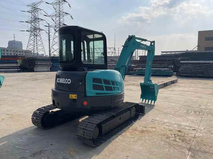 Used Mini Kobelco Sk55 5tons Excavator for Sale Used Construction Machinery Export - Mini pelle: photos 2 Used Mini Kobelco Sk55 5tons Excavator for Sale Used Construction Machinery Export - Mini pelle: photos 2