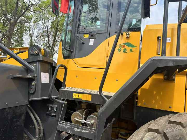 Chargeuse sur pneus Used SDLG 956F Wheel Loader in Good Condition Hot Sale Chinese Brand Sdlg Used SDLG 956F Loader for Sale [ Copy ]: photos 6
