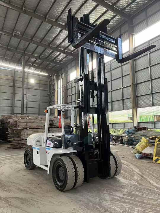 Used TCM 100 Forklift 10 Ton | Low Hours | Well-Maintained | Affordable Material Handling Machinery - Chariot élévateur: photos 2 Used TCM 100 Forklift 10 Ton | Low Hours | Well-Maintained | Affordable Material Handling Machinery - Chariot élévateur: photos 2