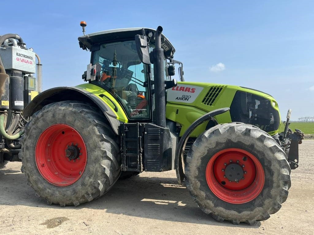 Claas Axion 830 - Tracteur agricole: photos 1 Claas Axion 830 - Tracteur agricole: photos 1