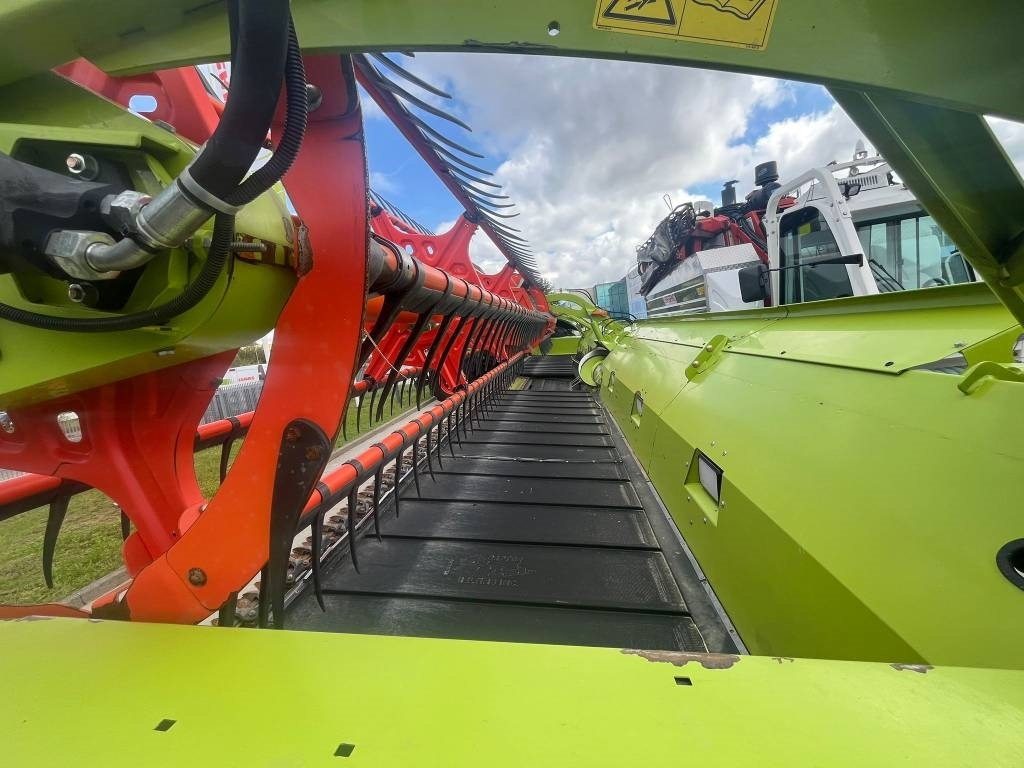 Claas CONVIO FLEX 1080 - Accessoire de matériels de récolte: photos 2 Claas CONVIO FLEX 1080 - Accessoire de matériels de récolte: photos 2
