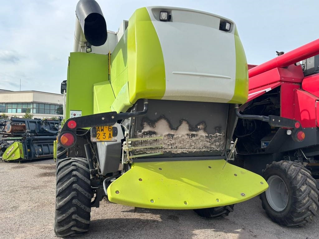 Claas Lexion 530 Montana  - Moissonneuse-batteuse: photos 4 Claas Lexion 530 Montana  - Moissonneuse-batteuse: photos 4