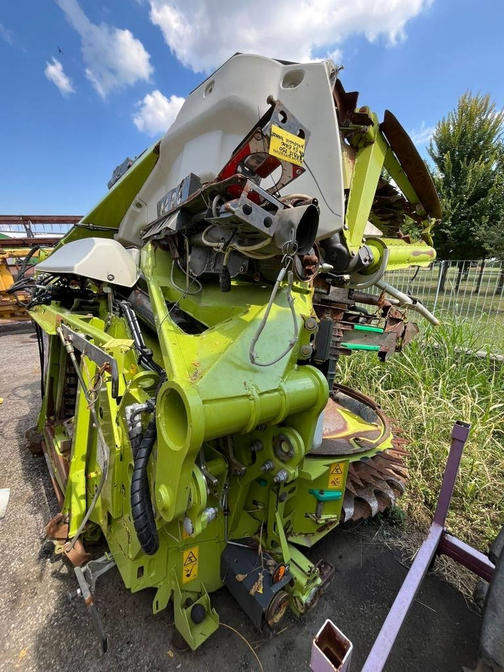 Cueilleur de maïs Claas Orbis 750: photos 12