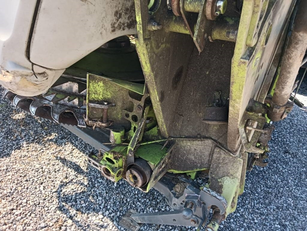 Cueilleur de maïs Claas Orbis 900: photos 6
