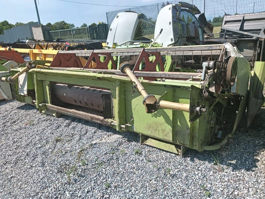 Claas S 450 - Accessoire de matériels de récolte: photos 5 Claas S 450 - Accessoire de matériels de récolte: photos 5