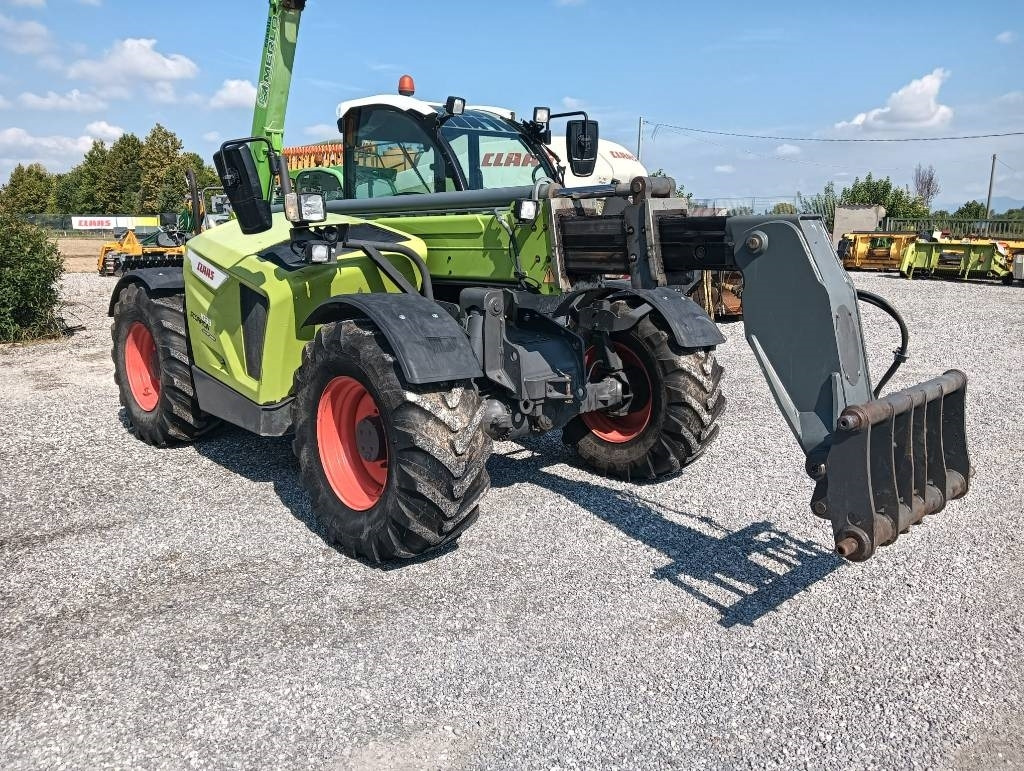 Claas Scorpion 1033 - Chariot télescopique: photos 1 Claas Scorpion 1033 - Chariot télescopique: photos 1