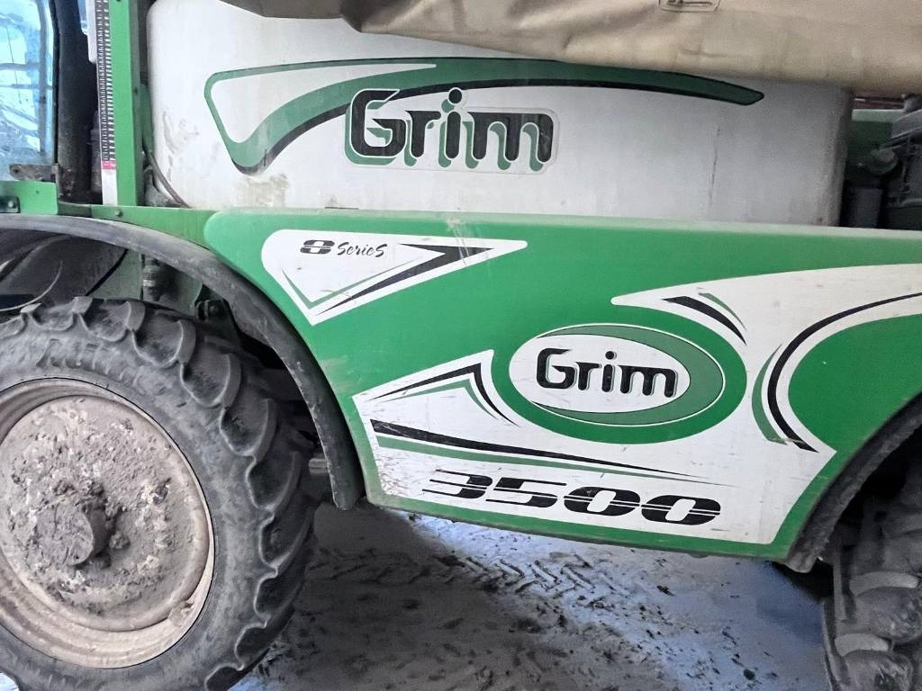 GRIM SERIE 7 M - Pulvé automoteur: photos 5 GRIM SERIE 7 M - Pulvé automoteur: photos 5