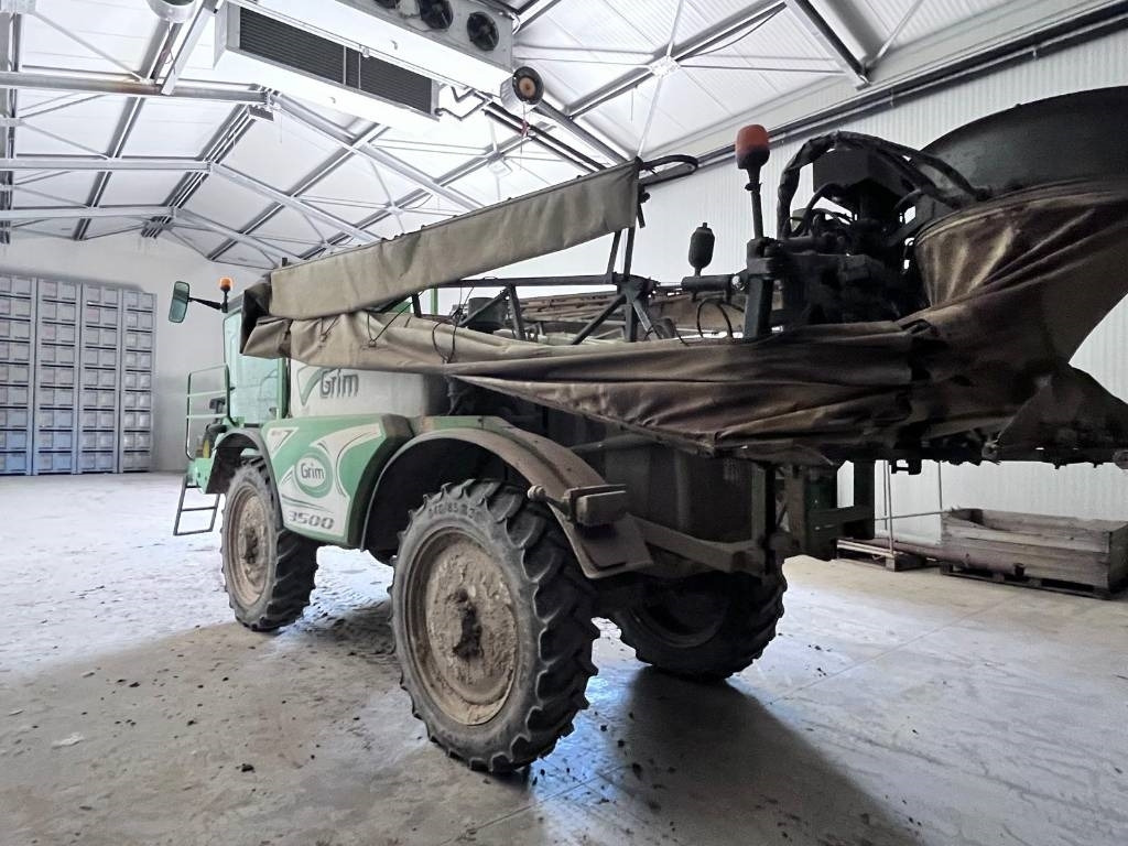 GRIM SERIE 7 M - Pulvé automoteur: photos 4 GRIM SERIE 7 M - Pulvé automoteur: photos 4