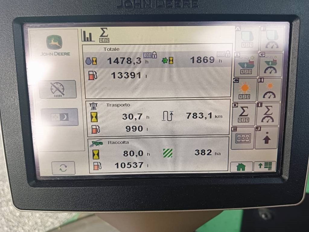 John Deere 8800 - Ensileuse: photos 3 John Deere 8800 - Ensileuse: photos 3