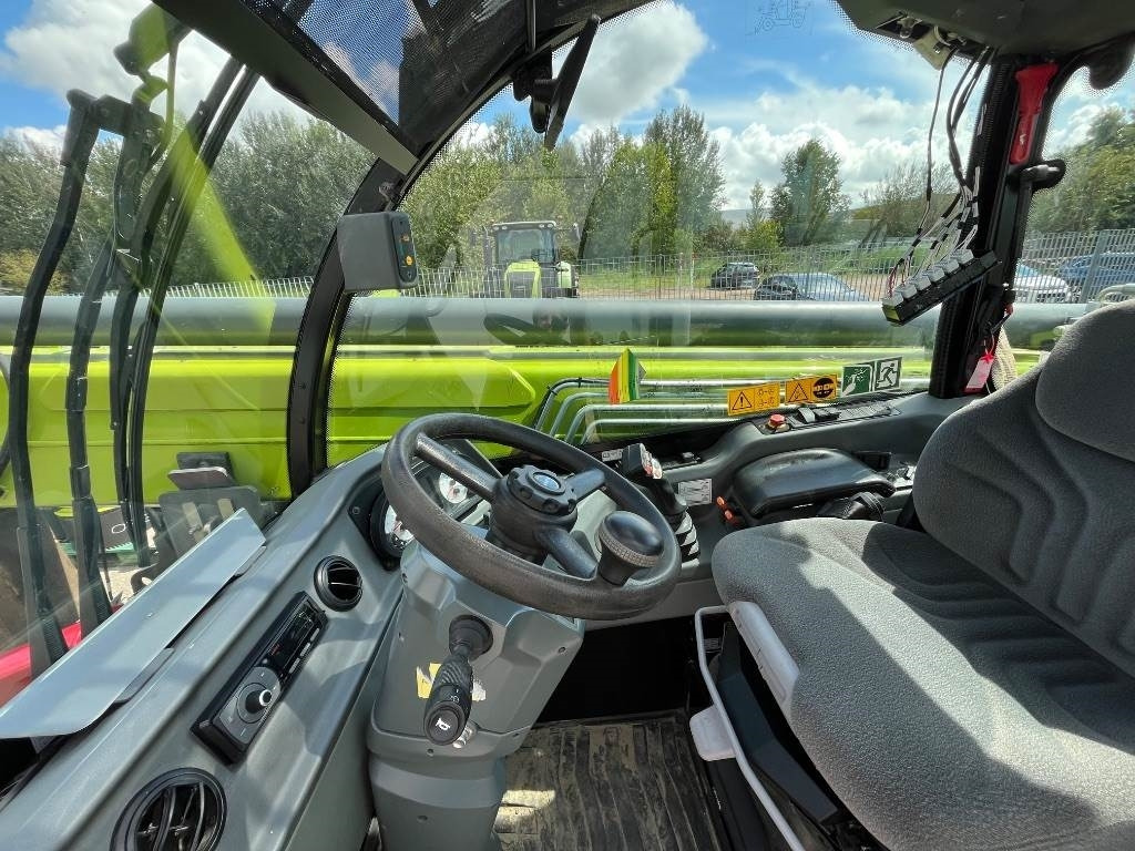 Claas Scorpion 1033 - Machine agricole: photos 4 Claas Scorpion 1033 - Machine agricole: photos 4