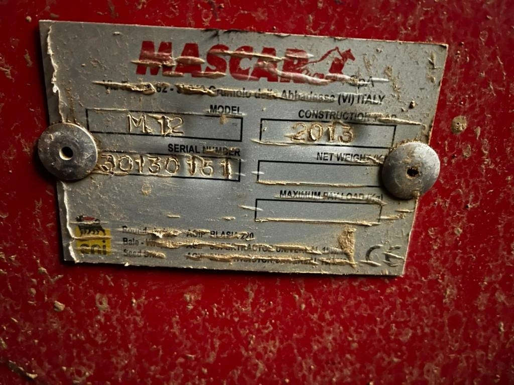 Mascar M 12 - Semoir monograine: photos 2 Mascar M 12 - Semoir monograine: photos 2