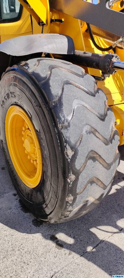 Chargeuse sur pneus Volvo L 70 H: photos 11