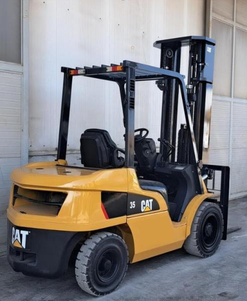 Caterpillar - Chariot élévateur diesel: photos 3 Caterpillar - Chariot élévateur diesel: photos 3