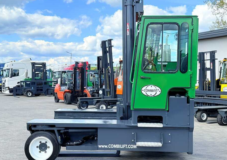 Combilift C10000 / DIESEL / DUPLEX - 4200MM / LIKE NEW - Chariot multidirectionnel: photos 2 Combilift C10000 / DIESEL / DUPLEX - 4200MM / LIKE NEW - Chariot multidirectionnel: photos 2