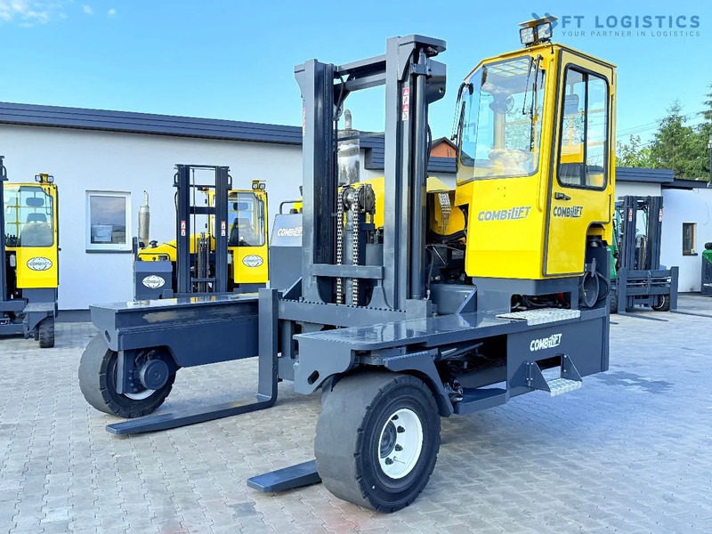 Combilift C14000 / LPG GAS / DUPLEX 3600MM / FREE LIFT / FORK POSITIONER / 1500MM FORKS / LIKE NEW C14000 / LPG GAS / DUPLEX 3600MM / FREE - Chariot multidirectionnel: photos 2 Combilift C14000 / LPG GAS / DUPLEX 3600MM / FREE LIFT / FORK POSITIONER / 1500MM FORKS / LIKE NEW C14000 / LPG GAS / DUPLEX 3600MM / FREE - Chariot multidirectionnel: photos 2