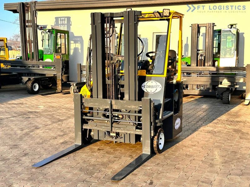 Combilift C3000CB / LPG / TRIPLEX - 4900MM / LPG / FREE LIFT / FORK POSITIONER C3000CB / LPG / TRIPLEX - 4900MM / LPG / FREE LIFT / FORK P - Chariot multidirectionnel: photos 3 Combilift C3000CB / LPG / TRIPLEX - 4900MM / LPG / FREE LIFT / FORK POSITIONER C3000CB / LPG / TRIPLEX - 4900MM / LPG / FREE LIFT / FORK P - Chariot multidirectionnel: photos 3