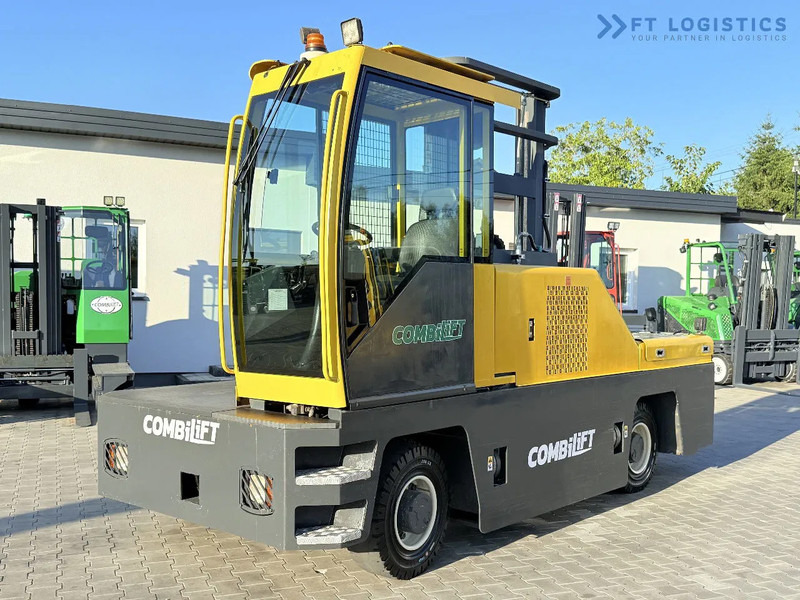 Combilift C5000FSL / DIESEL / DUPLEX - 4000MM / FREE-LIFT / CABIN / A wide range of four-way and side loaders, tailored to diverse needs a - Chariot latéral: photos 1 Combilift C5000FSL / DIESEL / DUPLEX - 4000MM / FREE-LIFT / CABIN / A wide range of four-way and side loaders, tailored to diverse needs a - Chariot latéral: photos 1