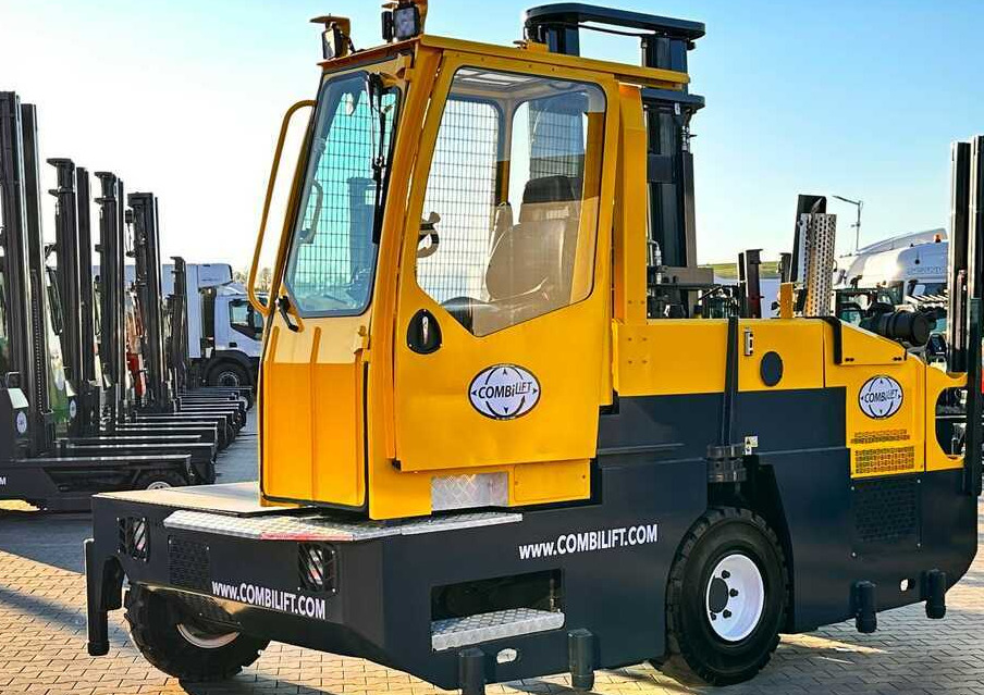 Combilift C5000SL-2019 year-Free lift - Like new - Chariot multidirectionnel: photos 2 Combilift C5000SL-2019 year-Free lift - Like new - Chariot multidirectionnel: photos 2