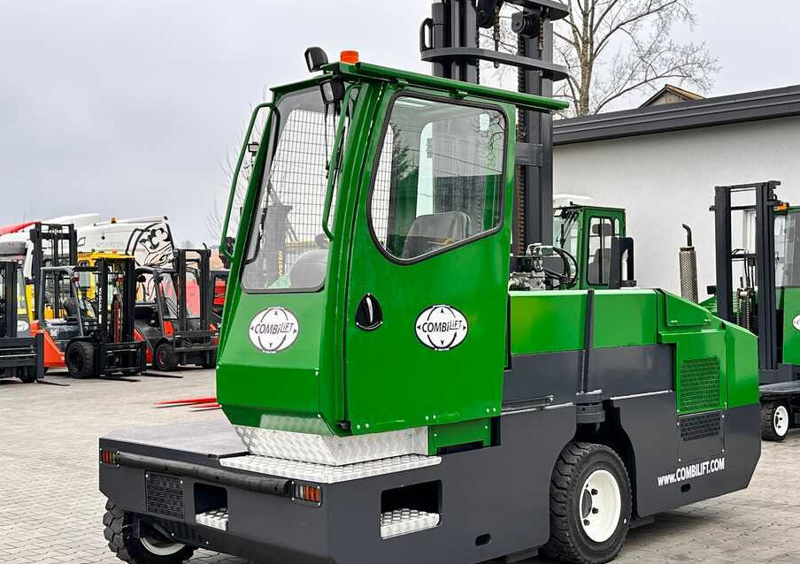 Combilift C5000SL / DIESEL / 4500MM / DUPLEX / CABIN / PLATFORMS / LIKE NEW - Chariot latéral: photos 2 Combilift C5000SL / DIESEL / 4500MM / DUPLEX / CABIN / PLATFORMS / LIKE NEW - Chariot latéral: photos 2