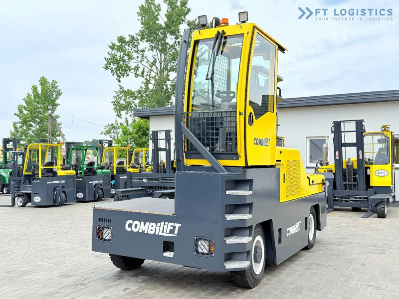 Combilift C6000FSL / DIESEL / DUPLEX - 4100MM / FORKS 1400MM / SIDE LOADER / LIFTING CAPACITY 6000KG / FREE LIFT / DEUTZ ENGINE / PERFECT - Chariot latéral: photos 3 Combilift C6000FSL / DIESEL / DUPLEX - 4100MM / FORKS 1400MM / SIDE LOADER / LIFTING CAPACITY 6000KG / FREE LIFT / DEUTZ ENGINE / PERFECT - Chariot latéral: photos 3