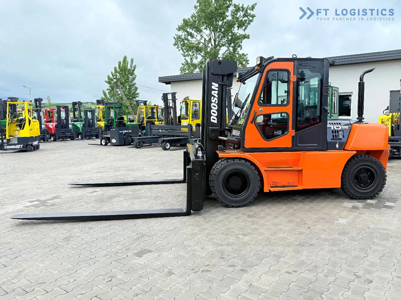 Doosan DOOSAN / DUPLEX 3000MM / SIDE SHIFT / FORK POSITIONER / 2500MM FORKS / 7000KG / CABIN / LIKE NEW DOOSAN / DUPLEX 3000MM / SIDE S - Chariot élévateur diesel: photos 2 Doosan DOOSAN / DUPLEX 3000MM / SIDE SHIFT / FORK POSITIONER / 2500MM FORKS / 7000KG / CABIN / LIKE NEW DOOSAN / DUPLEX 3000MM / SIDE S - Chariot élévateur diesel: photos 2