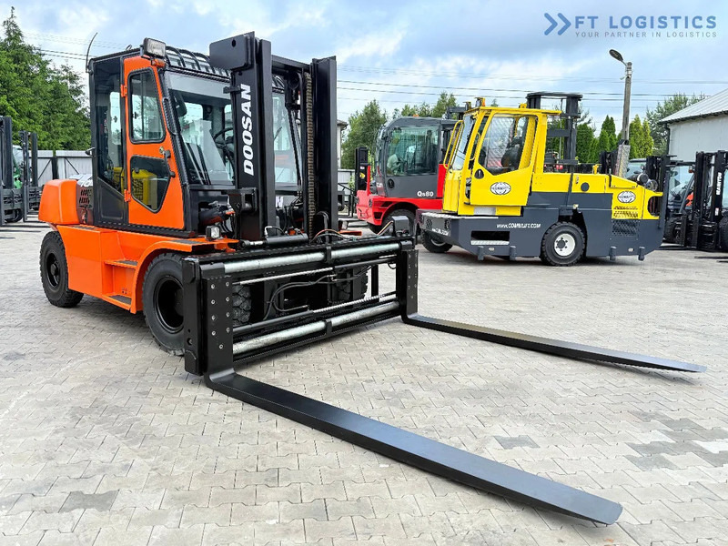 Doosan DOOSAN / DUPLEX 3000MM / SIDE SHIFT / FORK POSITIONER / 2500MM FORKS / 7000KG / CABIN / LIKE NEW DOOSAN / DUPLEX 3000MM / SIDE S - Chariot élévateur diesel: photos 5 Doosan DOOSAN / DUPLEX 3000MM / SIDE SHIFT / FORK POSITIONER / 2500MM FORKS / 7000KG / CABIN / LIKE NEW DOOSAN / DUPLEX 3000MM / SIDE S - Chariot élévateur diesel: photos 5